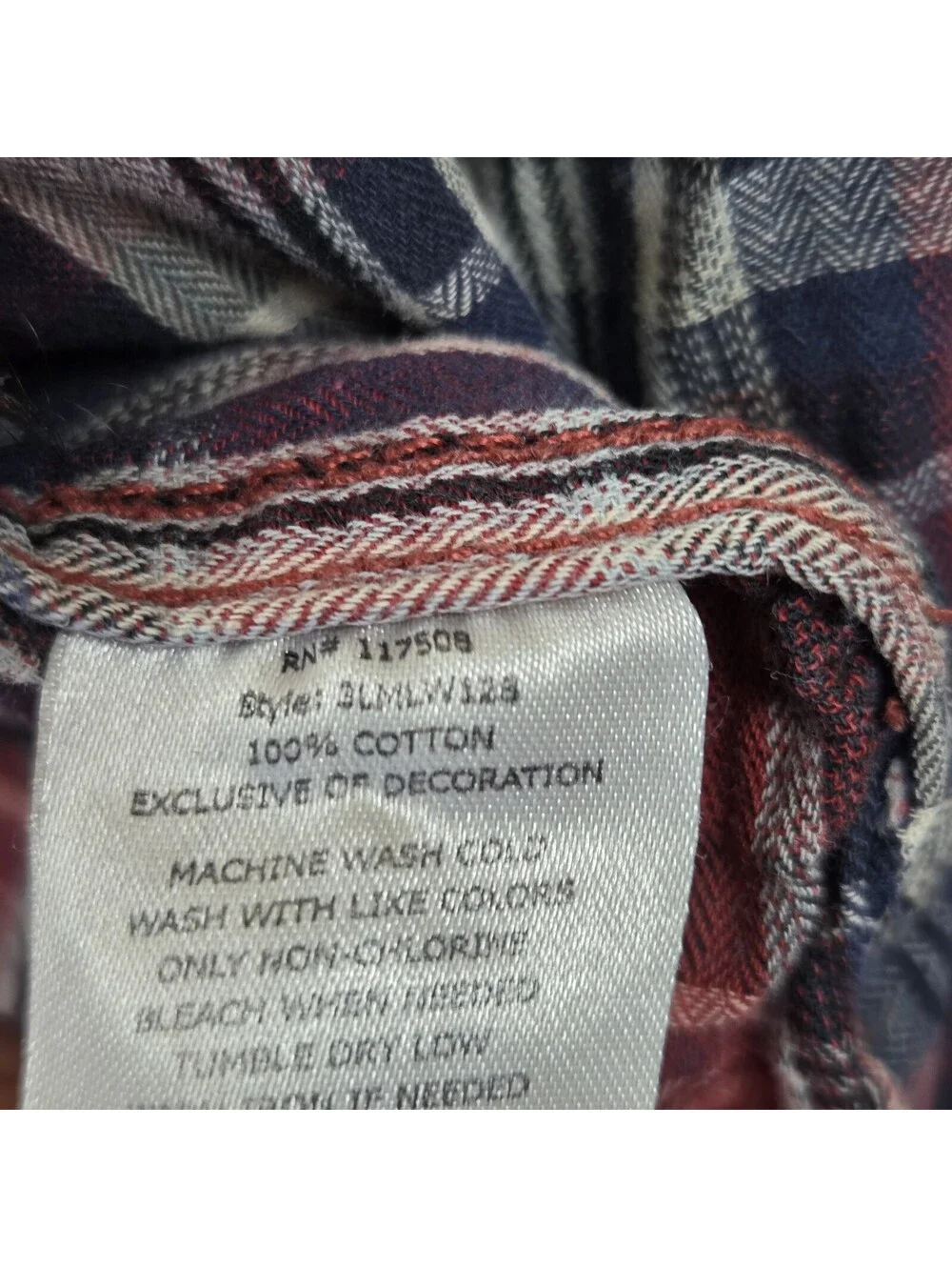 Levis Mens Large Red Blue Plaid Flannel Western Pearl Snap Rodeo Work Shirt FLAW